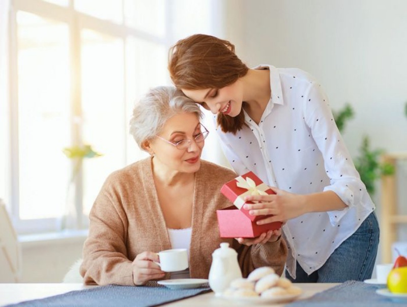 Hãy chọn loại túi phù hợp với phong cách và nhu cầu của mẹ